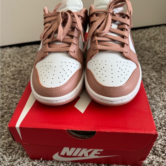 Womens Nike Dunk “Rose Whisper” Low-Top Sneakers - Picture 6 of 6